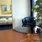 Hotel By Premiere Classe