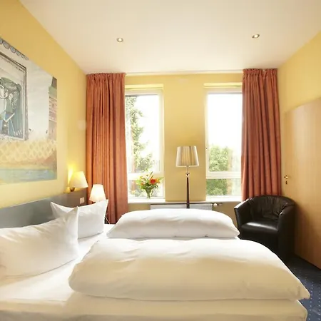 By Premiere Classe Hotel Kiel