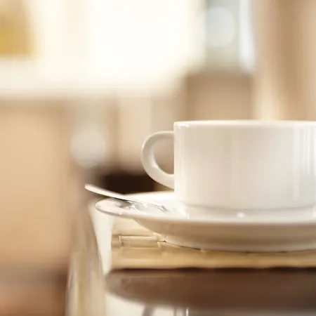 Hotel By Premiere Classe *