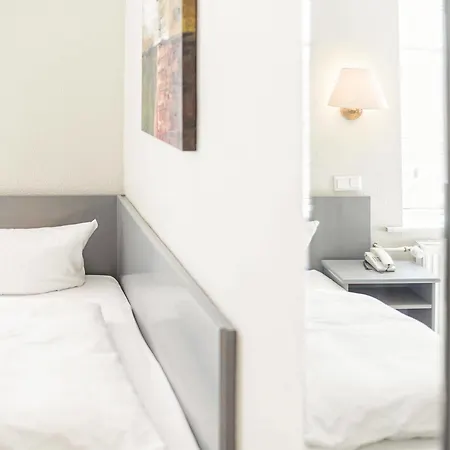 Hotel By Premiere Classe Kiel