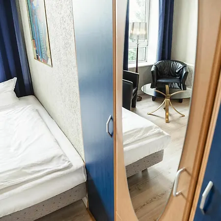 Hotel By Premiere Classe Kiel