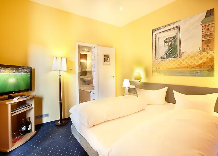 By Premiere Classe 3* Kiel