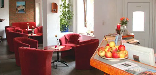 Hotel By Premiere Classe 3*